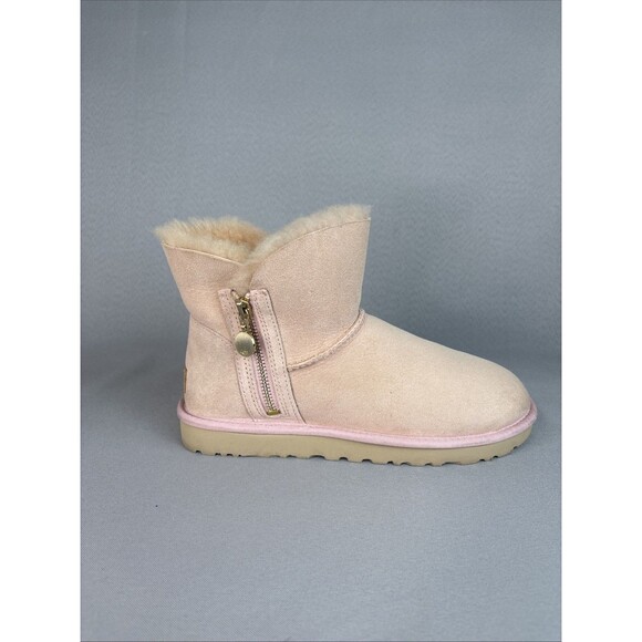 Women's UGG Boots Size 8 Bailey Mini Zip Pink Cloud Suede Wool Sold Out Color! - Picture 1 of 14